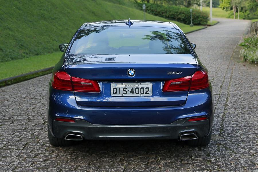  BMW 540i Sedan M Sport 2017 года  (LA) (фото 40 из 40)